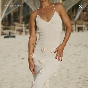 XL Suki Knit Maxi Dress With Flowers - Nude